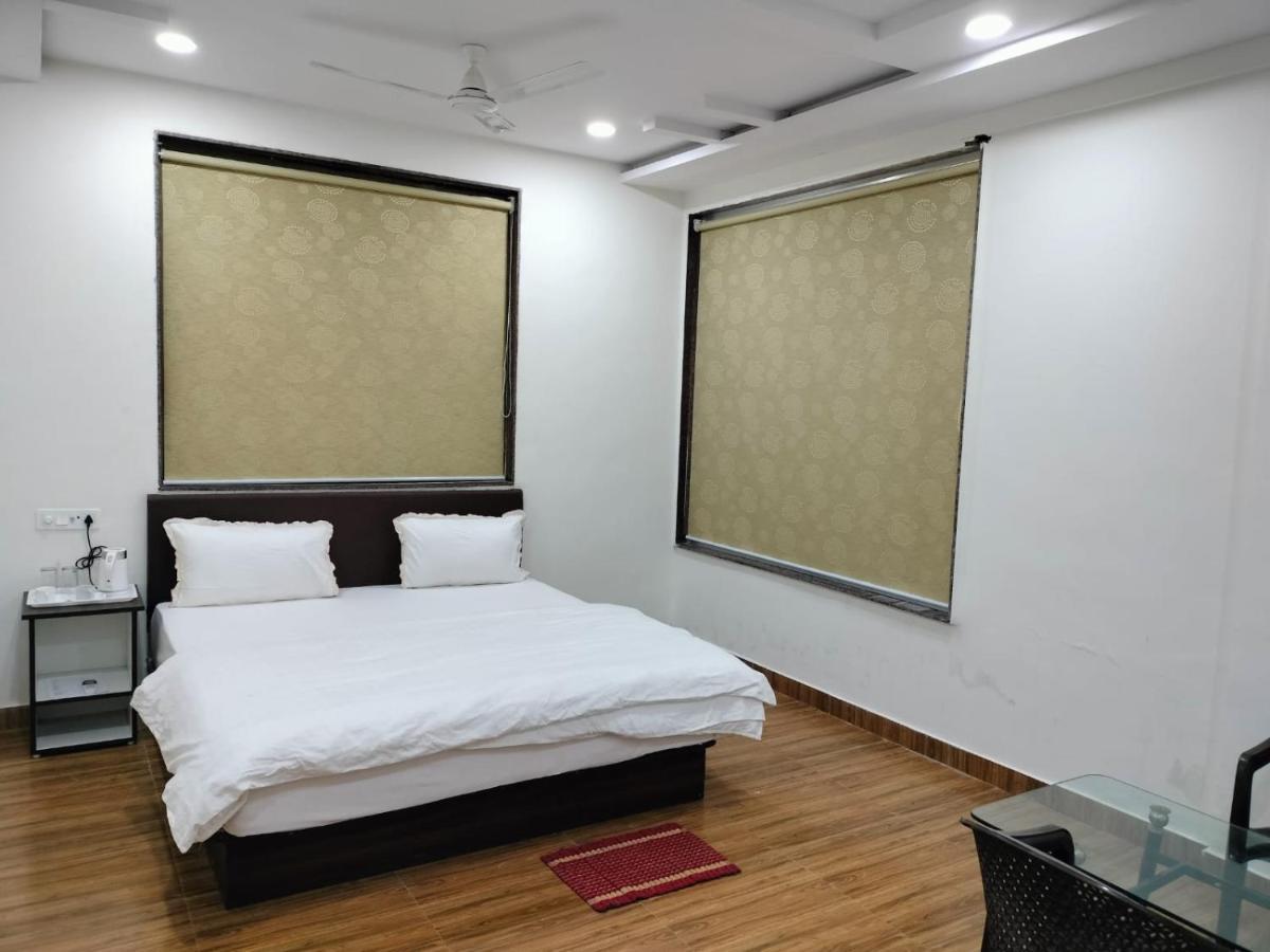 Hotel Satkar International Chhindwāra エクステリア 写真
